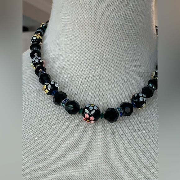 Vintage handpainted Austrian Chrystal necklace - Picture 4 of 7